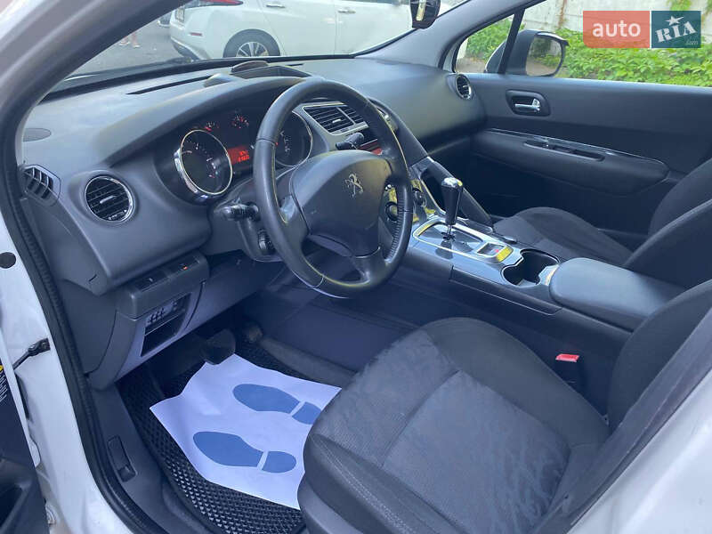 Внедорожник / Кроссовер Peugeot 3008 2014 в Ровно