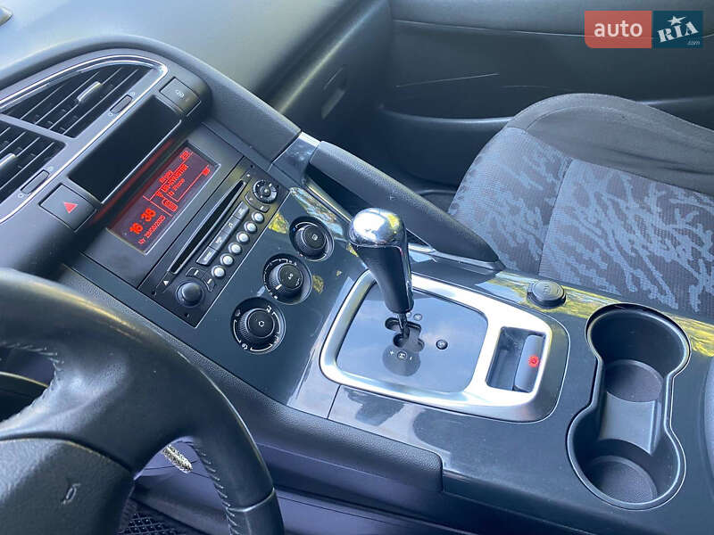 Внедорожник / Кроссовер Peugeot 3008 2014 в Ровно