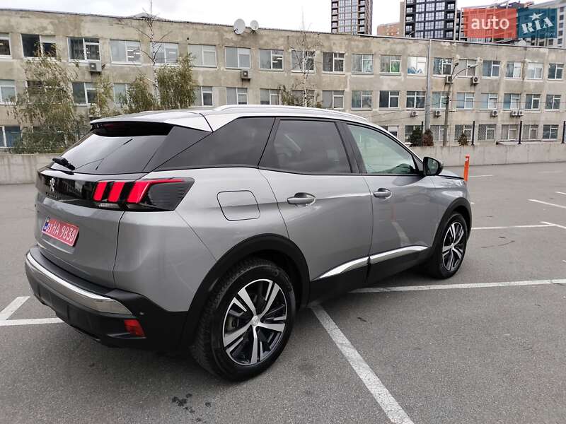 Внедорожник / Кроссовер Peugeot 3008 2020 в Киеве