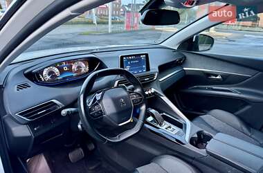 Внедорожник / Кроссовер Peugeot 3008 2019 в 