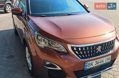 Внедорожник / Кроссовер Peugeot 3008 2016 в Луцке