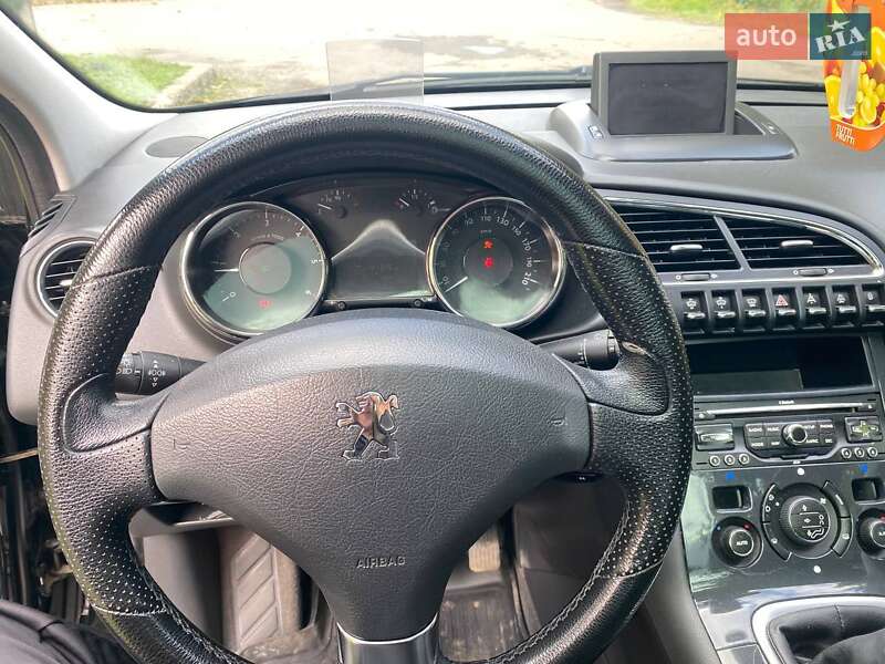 Внедорожник / Кроссовер Peugeot 3008 2010 в Надворной