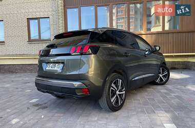 Внедорожник / Кроссовер Peugeot 3008 2020 в 