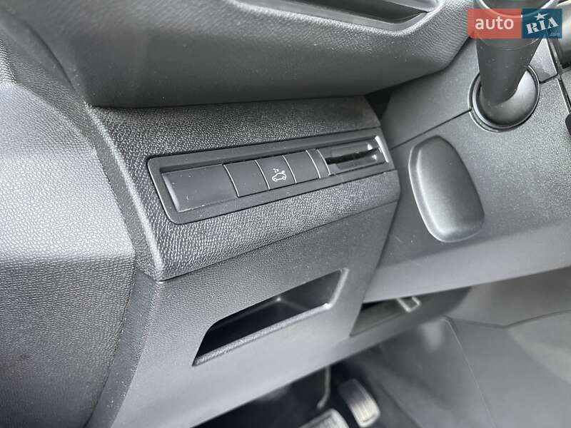 Внедорожник / Кроссовер Peugeot 3008 2020 в Тернополе