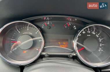 Внедорожник / Кроссовер Peugeot 3008 2011 в 