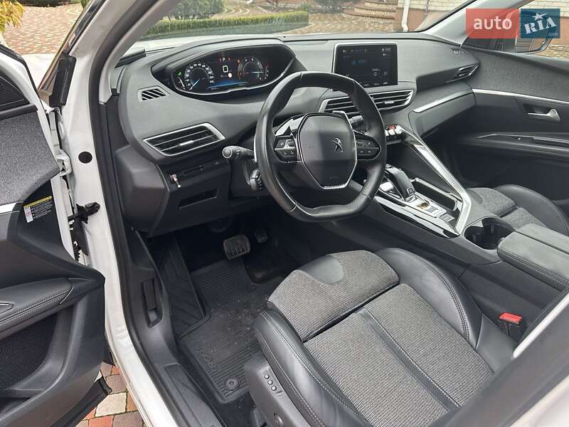 Внедорожник / Кроссовер Peugeot 3008 2017 в Киеве фото 11 Внедорожник / Кроссовер Peugeot 3008 2017 в Киеве