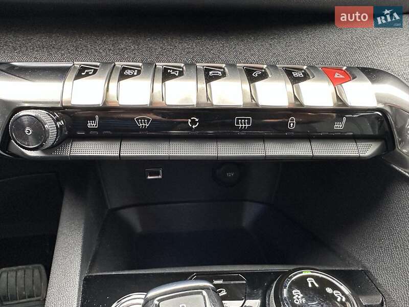 Внедорожник / Кроссовер Peugeot 3008 2017 в Киеве фото 27 Внедорожник / Кроссовер Peugeot 3008 2017 в Киеве