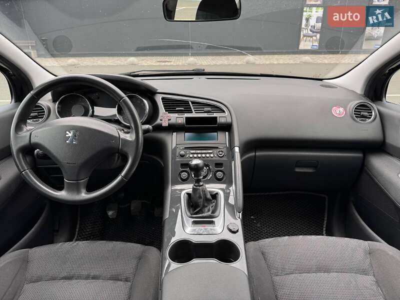 Позашляховик / Кросовер Peugeot 3008 2012 в Києві фото 9 Позашляховик / Кросовер Peugeot 3008 2012 в Києві