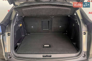Внедорожник / Кроссовер Peugeot 3008 2019 в 