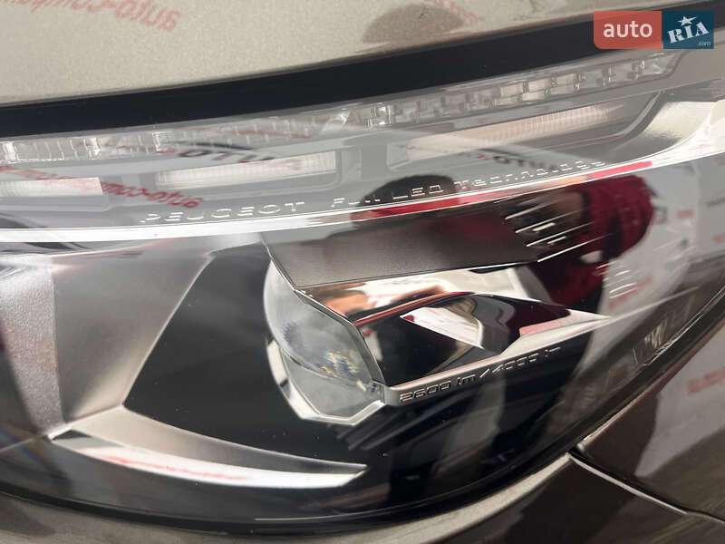 Внедорожник / Кроссовер Peugeot 3008 2019 в Львове фото 43 Внедорожник / Кроссовер Peugeot 3008 2019 в Львове