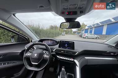 Внедорожник / Кроссовер Peugeot 3008 2020 в 