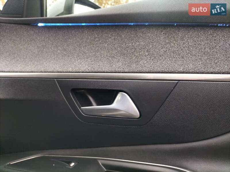 Внедорожник / Кроссовер Peugeot 3008 2021 в Дунаевцах