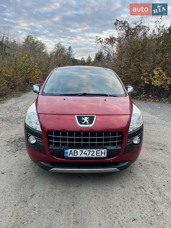 Внедорожник / Кроссовер Peugeot 3008 2010 в Джурине фото 8 Внедорожник / Кроссовер Peugeot 3008 2010 в Джурине