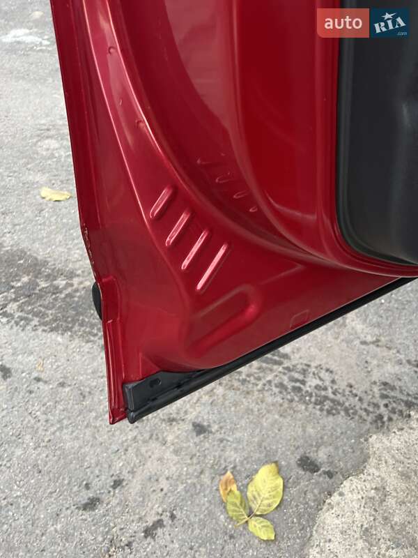 Внедорожник / Кроссовер Peugeot 3008 2010 в Джурине фото 22 Внедорожник / Кроссовер Peugeot 3008 2010 в Джурине