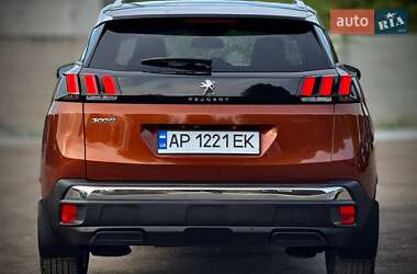 Внедорожник / Кроссовер Peugeot 3008 2018 в 