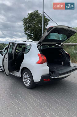 Внедорожник / Кроссовер Peugeot 3008 2011 в 