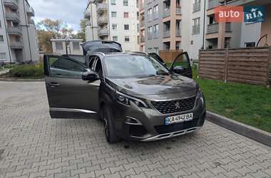 Внедорожник / Кроссовер Peugeot 3008 2020 в 
