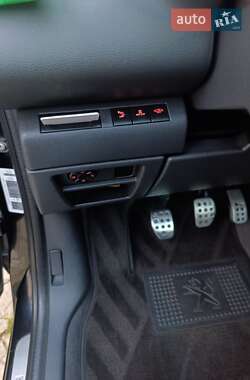 Внедорожник / Кроссовер Peugeot 3008 2010 в 