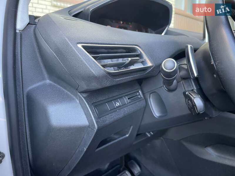 Внедорожник / Кроссовер Peugeot 3008 2020 в Тернополе фото 44 Внедорожник / Кроссовер Peugeot 3008 2020 в Тернополе