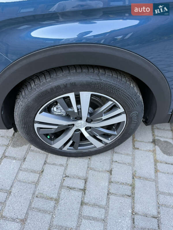 Внедорожник / Кроссовер Peugeot 3008 2022 в Ивано-Франковске