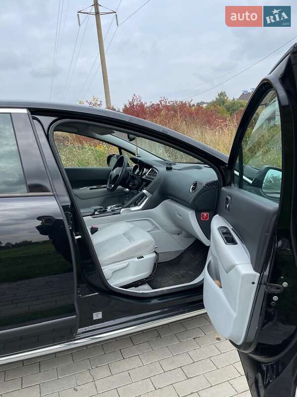 Позашляховик / Кросовер Peugeot 3008 2010 в Рівному