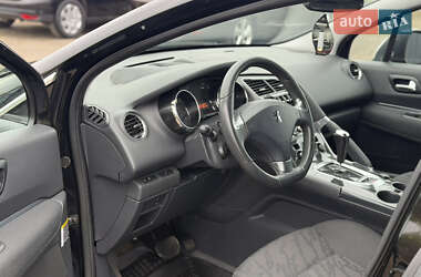 Внедорожник / Кроссовер Peugeot 3008 2013 в 