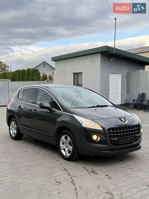 Внедорожник / Кроссовер Peugeot 3008 2012 в Луцке