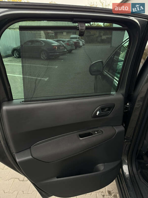 Внедорожник / Кроссовер Peugeot 3008 2012 в Луцке