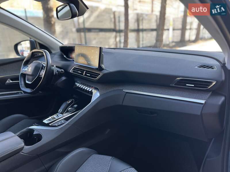 Позашляховик / Кросовер Peugeot 3008 2021 в Львові