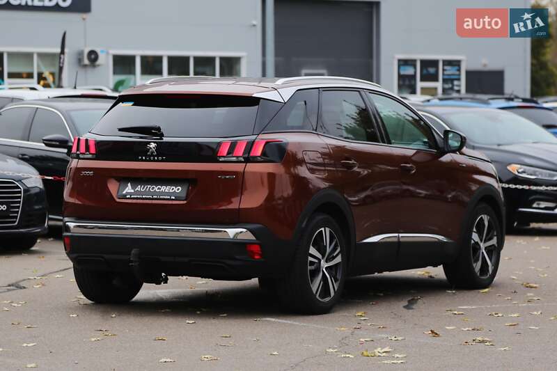 Внедорожник / Кроссовер Peugeot 3008 2016 в Киеве