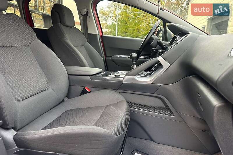 Позашляховик / Кросовер Peugeot 3008 2012 в Івано-Франківську фото 18 Позашляховик / Кросовер Peugeot 3008 2012 в Івано-Франківську