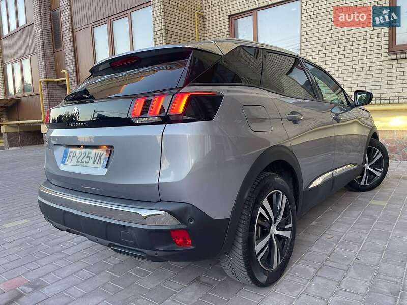 Внедорожник / Кроссовер Peugeot 3008 2020 в Киеве