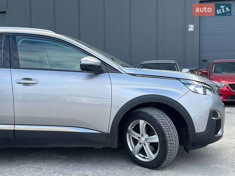 Внедорожник / Кроссовер Peugeot 3008 2017 в Львове