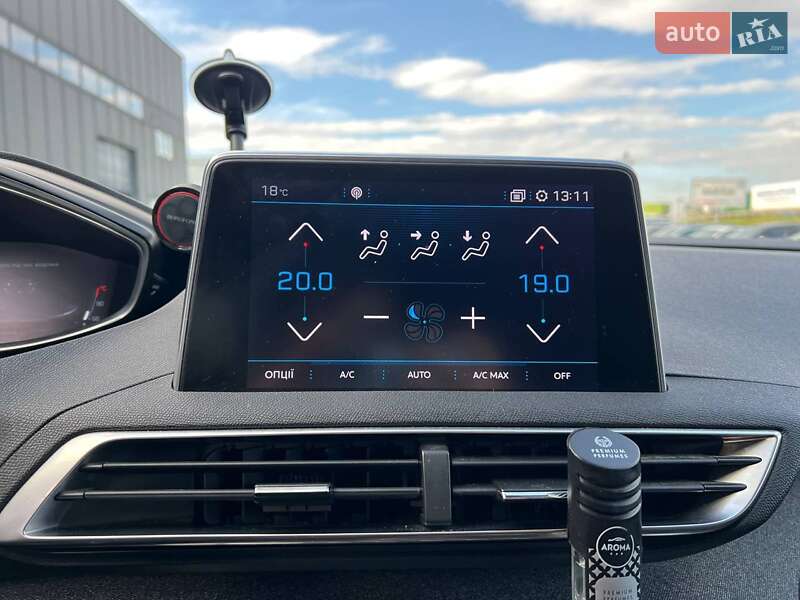 Внедорожник / Кроссовер Peugeot 3008 2017 в Львове