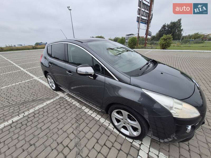 Позашляховик / Кросовер Peugeot 3008 2013 в Львові фото 14 Позашляховик / Кросовер Peugeot 3008 2013 в Львові
