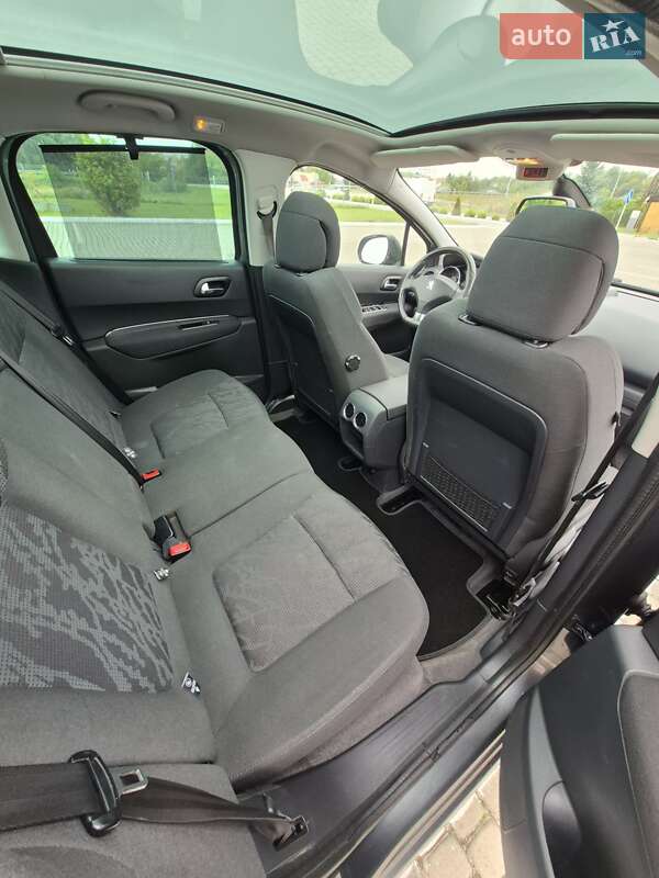 Позашляховик / Кросовер Peugeot 3008 2013 в Львові фото 33 Позашляховик / Кросовер Peugeot 3008 2013 в Львові
