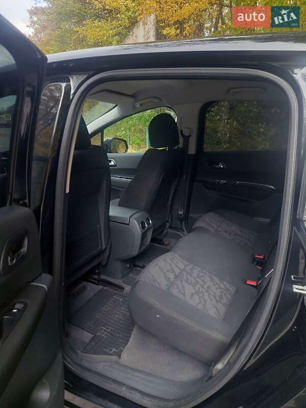 Внедорожник / Кроссовер Peugeot 3008 2010 в Кременце