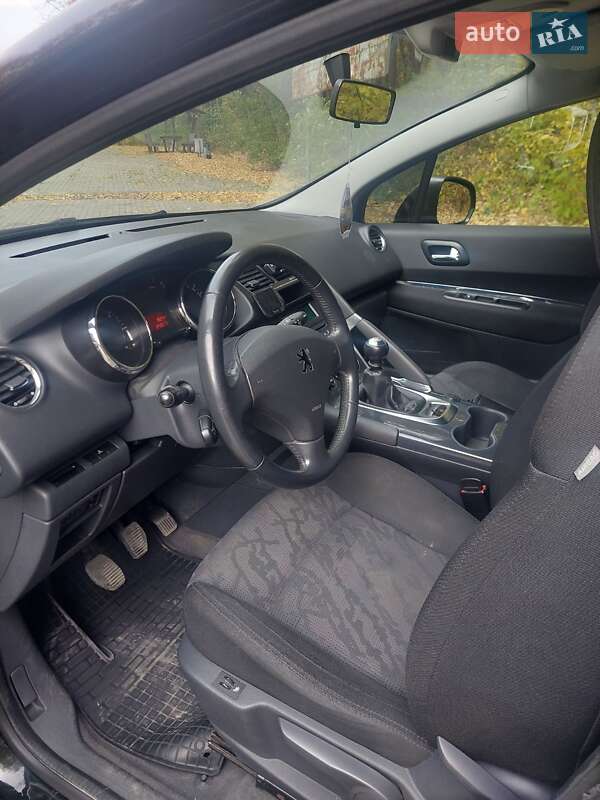 Внедорожник / Кроссовер Peugeot 3008 2010 в Кременце