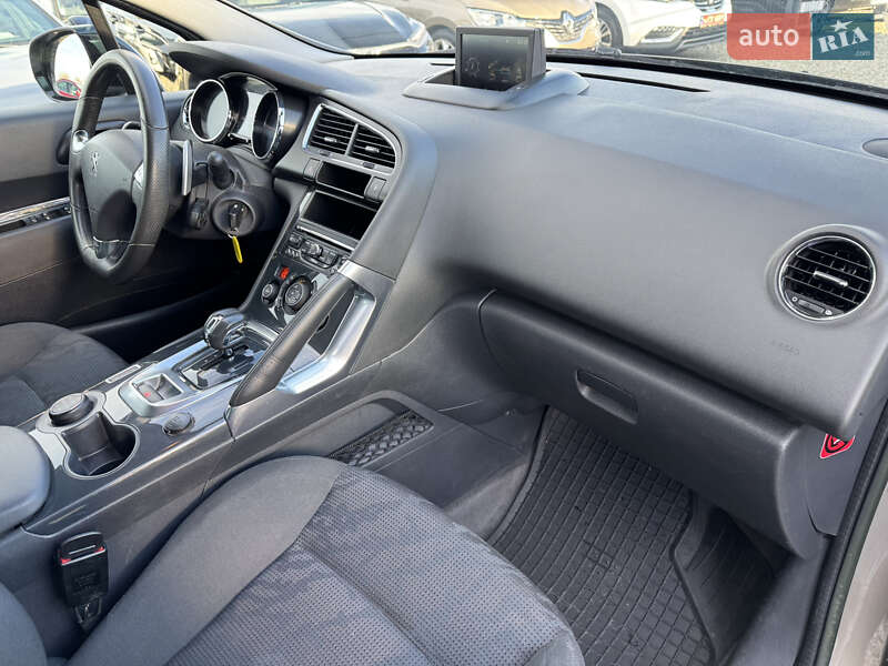 Внедорожник / Кроссовер Peugeot 3008 2013 в Ивано-Франковске