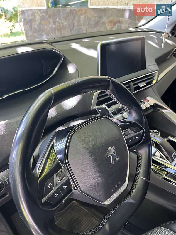 Внедорожник / Кроссовер Peugeot 3008 2019 в Ужгороде