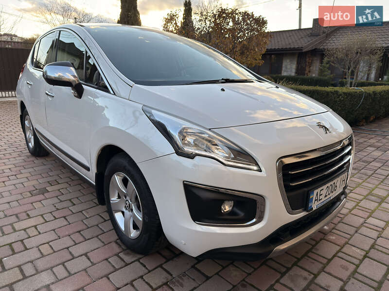 Внедорожник / Кроссовер Peugeot 3008 2015 в Ивано-Франковске
