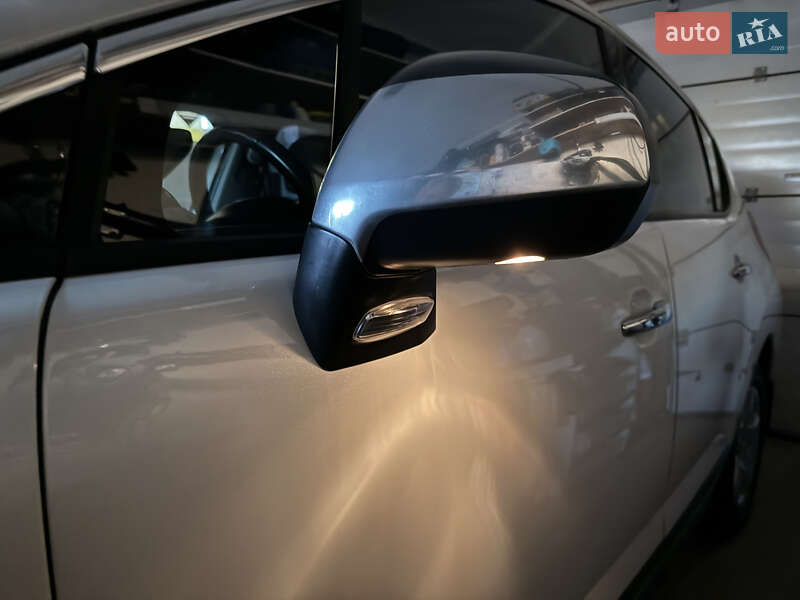 Внедорожник / Кроссовер Peugeot 3008 2015 в Ивано-Франковске