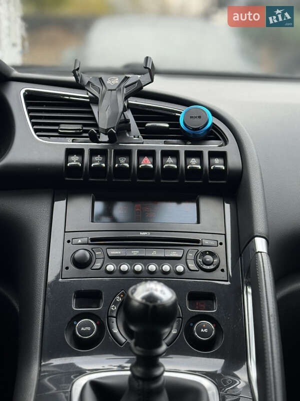 Позашляховик / Кросовер Peugeot 3008 2009 в Львові