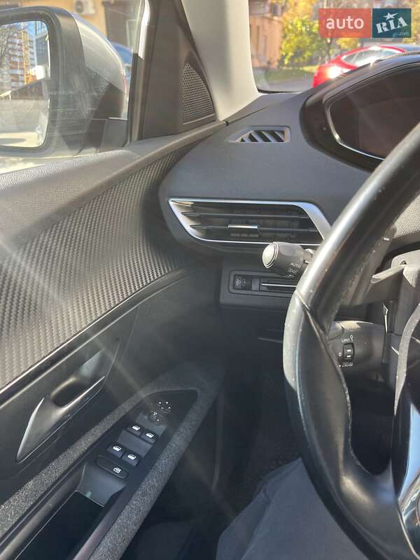 Позашляховик / Кросовер Peugeot 3008 2018 в Хмельницькому