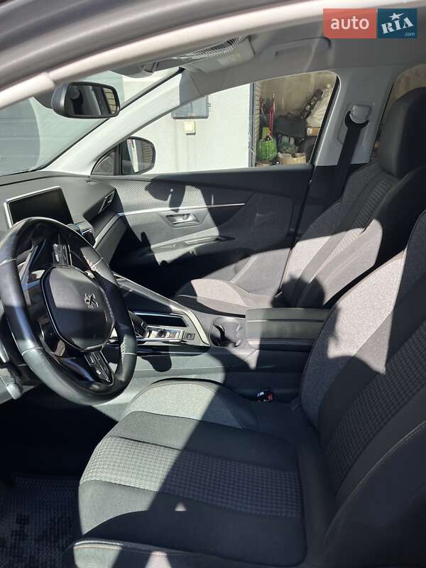 Позашляховик / Кросовер Peugeot 3008 2018 в Хмельницькому