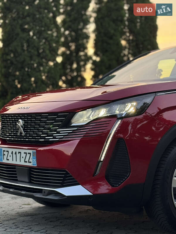 Внедорожник / Кроссовер Peugeot 3008 2021 в Дубно