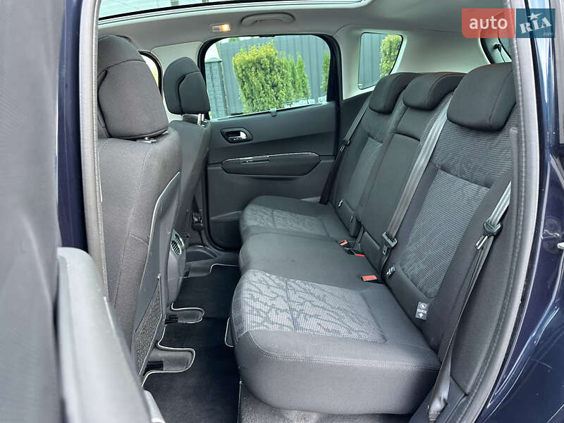 Позашляховик / Кросовер Peugeot 3008 2011 в Луцьку