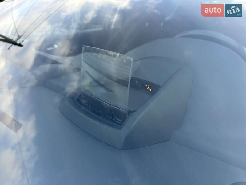 Позашляховик / Кросовер Peugeot 3008 2011 в Луцьку