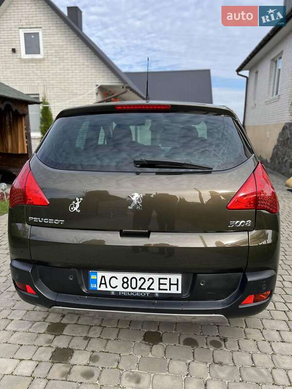 Внедорожник / Кроссовер Peugeot 3008 2010 в Шацке