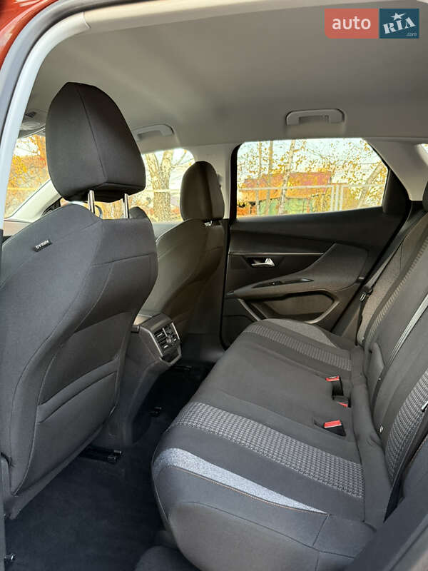 Внедорожник / Кроссовер Peugeot 3008 2017 в Самборе фото 26 Внедорожник / Кроссовер Peugeot 3008 2017 в Самборе